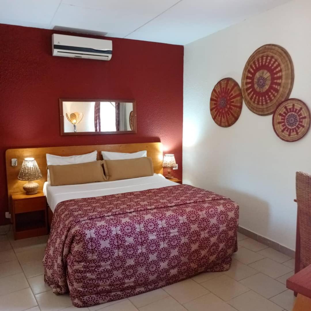 Hotel Le Marly Abidjan Exterior photo