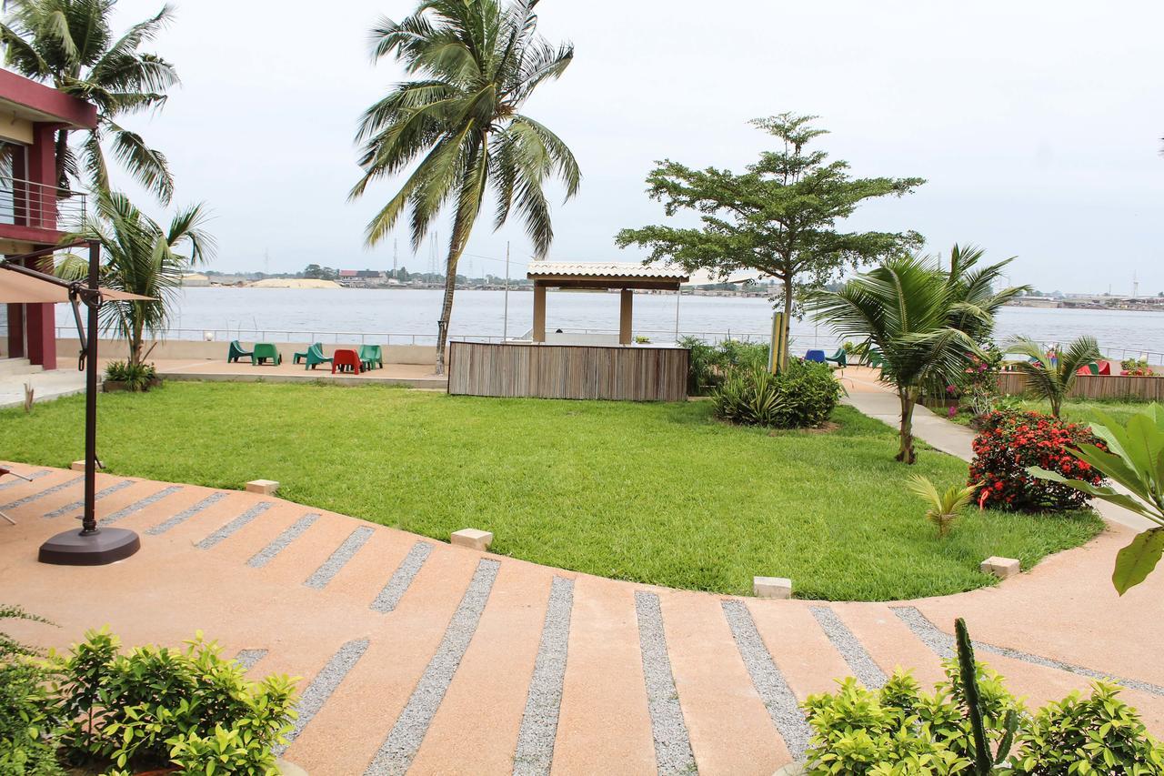 Hotel Le Marly Abidjan Exterior photo