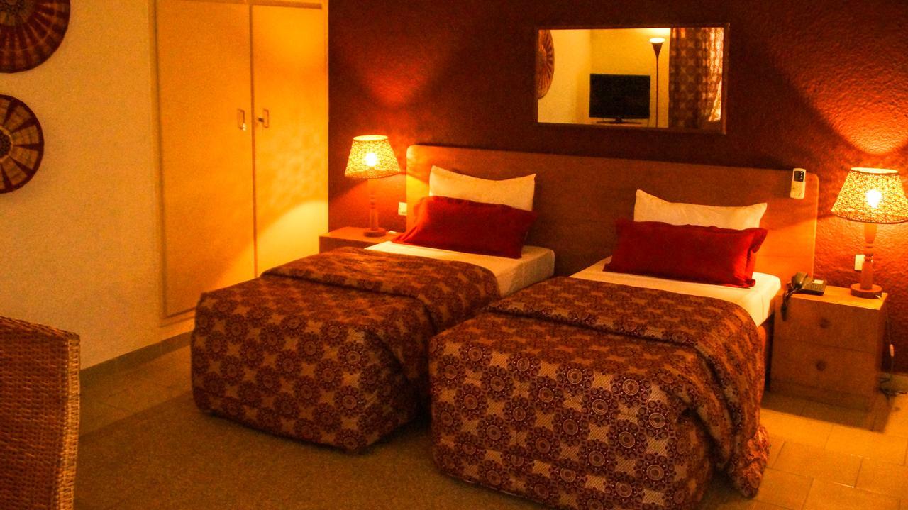 Hotel Le Marly Abidjan Exterior photo