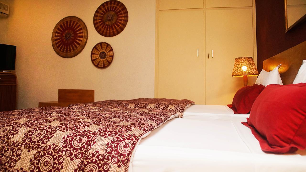 Hotel Le Marly Abidjan Exterior photo